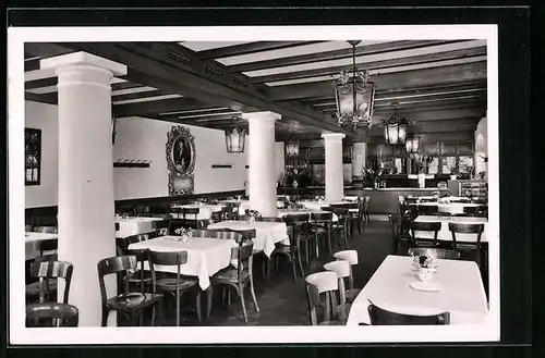 AK Freiburg i. Br., Restaurant Ganter-Bräu, Innenansicht
