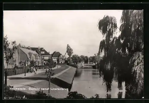 AK Heemstede, Gezicht vanaf Ijzerenbrug