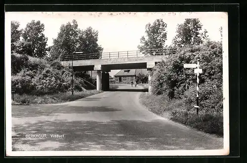 AK Berkhout, Viaduct