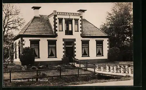 AK Rodeschool, N. H. Pastorie