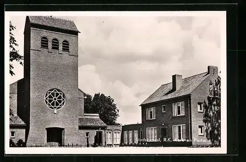AK Stadskanaal, R.K. Kerk en Pastorie