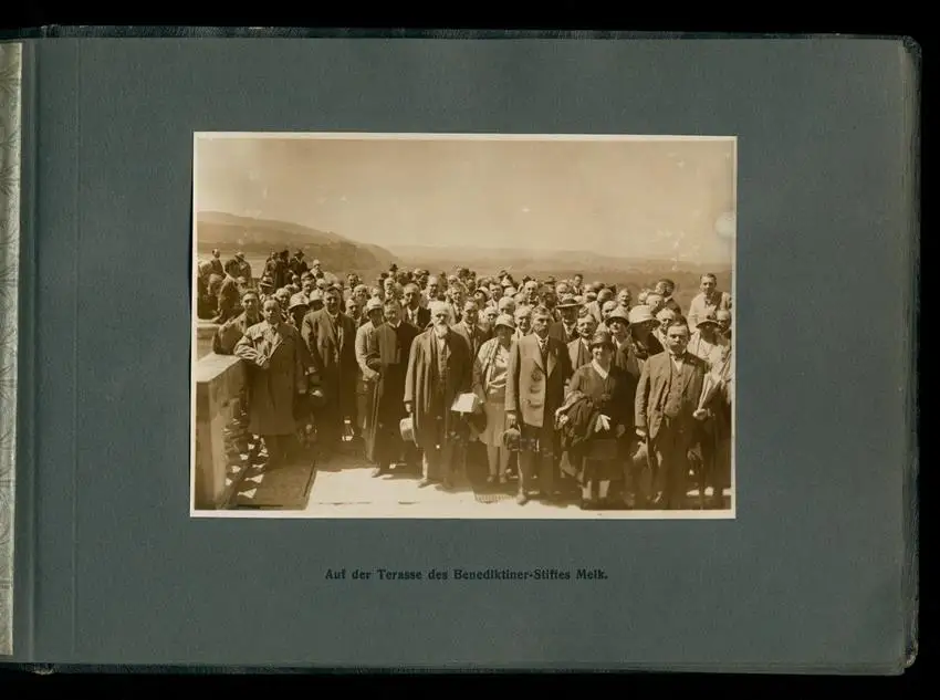 Fotoalbum mit 14 Fotografien, Ansicht Wien, IX. Kongress Internationalen Liga der Prohibitionsgegner 1928 5