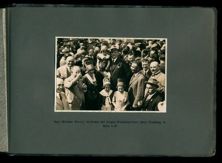 Fotoalbum mit 14 Fotografien, Ansicht Wien, IX. Kongress Internationalen Liga der Prohibitionsgegner 1928 7