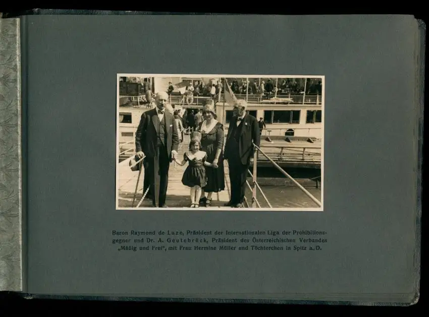 Fotoalbum mit 14 Fotografien, Ansicht Wien, IX. Kongress Internationalen Liga der Prohibitionsgegner 1928 8