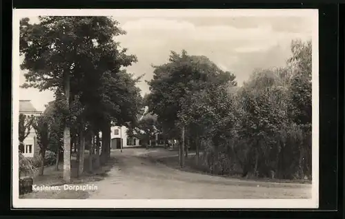 AK Kesteren, Dorpsplein