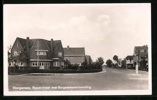 AK Hoogeveen, Pesserstraat met Burgemeesterswoning