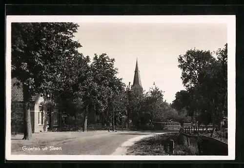AK Sleen, Dorpstraat en Kerk