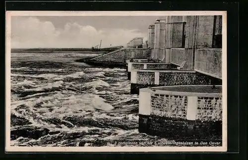 AK Den Oever, 3 complexen van elk 5 uitwateringssluizen