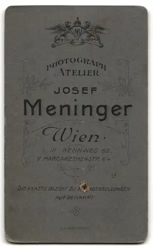 Fotografie Josef Meninger, Wien, Rennweg 69, Junge Dame in weissem Kleid