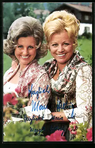 AK Musikduo Maria und Margot Hellwig vor Alpenhaus, Autograph