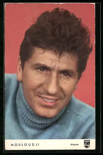 AK Musiker Mouloudji im blauen Rollkragenpullover