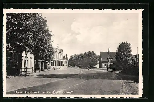AK Heeze, Kapelstraat met Hotel Barendsma