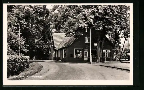 AK Lattrop, Winkelcentrum