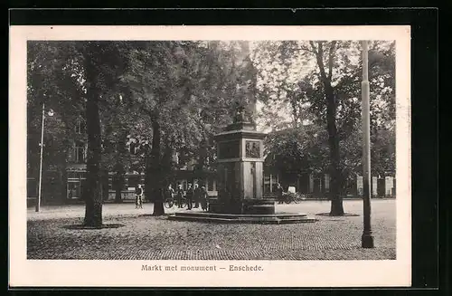 AK Enschede, Markt met Monument