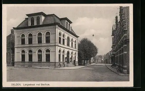 AK Delden, Langestraat met Stadhuis