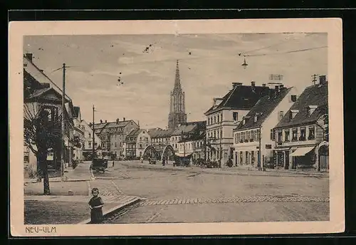 AK Neu-Ulm, Strassenpartie mit Brücke und Kutschen