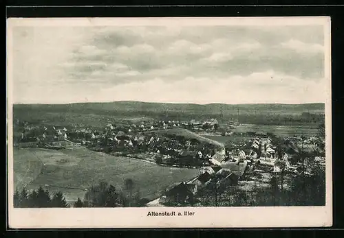 AK Altenstadt a. Iller, Ortsansicht aus der Vogelschau