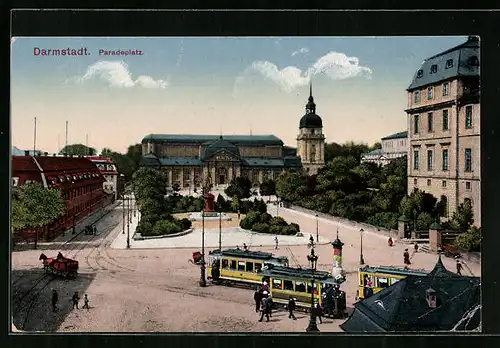 AK Darmstadt, Paradeplatz mit Strassenbahnen