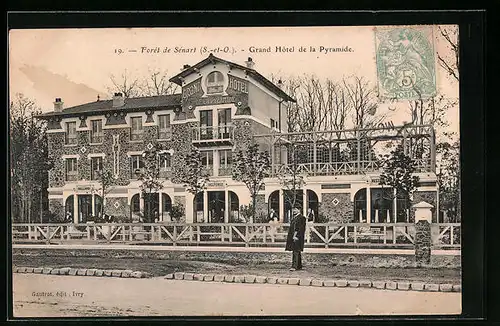 AK Forêt de Sénart, Grand Hôtel de la Pyramide