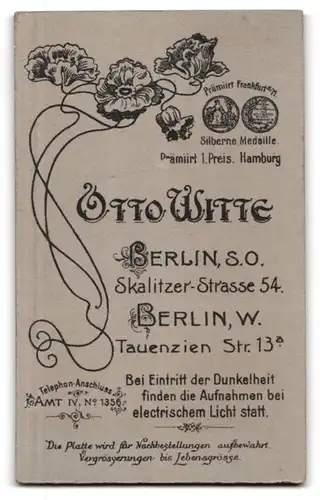 Fotografie Otto Witte, Berlin-SO, Skalitzer-Str. 54, Elegant gekleideter Herr mit Schnauzbart