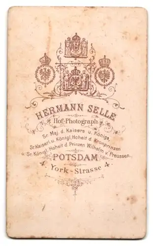 Fotografie H. Selle, Potsdam, Yorkstrasse 4, Bürgerlicher mit Schnurrbart und hohem Kragen