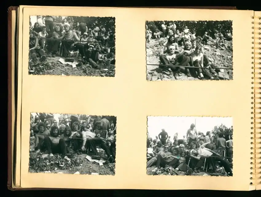 Fotoalbum mit 93 Fotografien, Motorrad-Rennen Brno, Grand Prix der Tschechoslowakei 1975, Yamaha, Harley, Norton, Honda 13