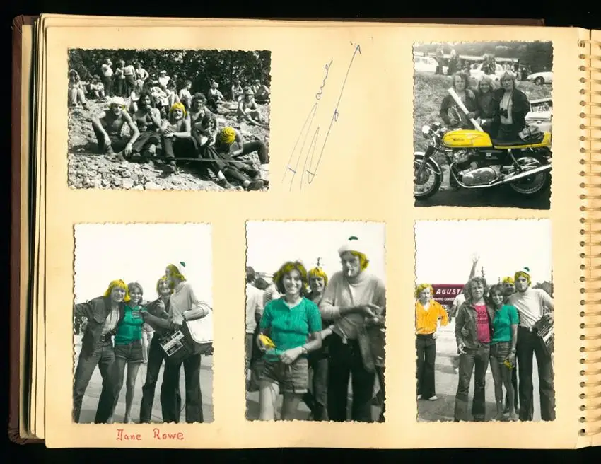 Fotoalbum mit 93 Fotografien, Motorrad-Rennen Brno, Grand Prix der Tschechoslowakei 1975, Yamaha, Harley, Norton, Honda 14
