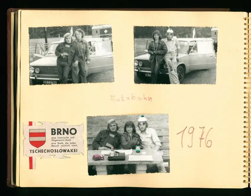 Fotoalbum mit 93 Fotografien, Motorrad-Rennen Brno, Grand Prix der Tschechoslowakei 1975, Yamaha, Harley, Norton, Honda 16
