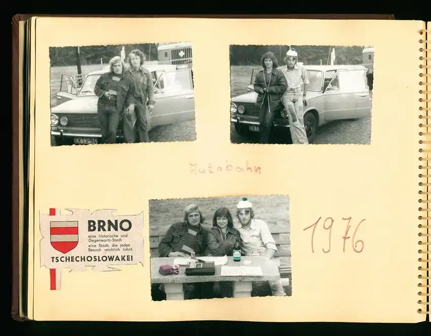 Fotoalbum mit 93 Fotografien, Motorrad-Rennen Brno, Grand Prix der Tschechoslowakei 1975, Yamaha, Harley, Norton, Honda 16