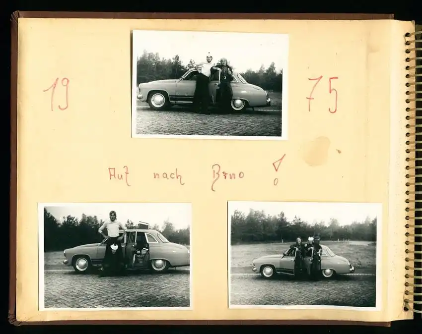 Fotoalbum mit 93 Fotografien, Motorrad-Rennen Brno, Grand Prix der Tschechoslowakei 1975, Yamaha, Harley, Norton, Honda 8