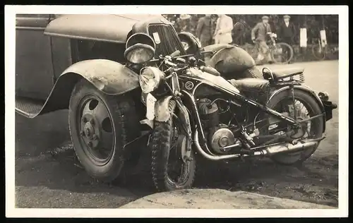 Fotografie Verkehrsunfall, Lastwagen gegen Motorrad CZ