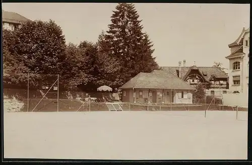 Fotografie Frei & Co., St. Gallen, Ansicht St. Gallen, Tennisplatz mit Vereinshaus