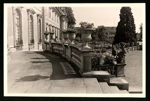 Fotografie Photographia, Wetzlar, Ansicht Stuttgart, Rückseite des Schloss mit Blick in den Garten