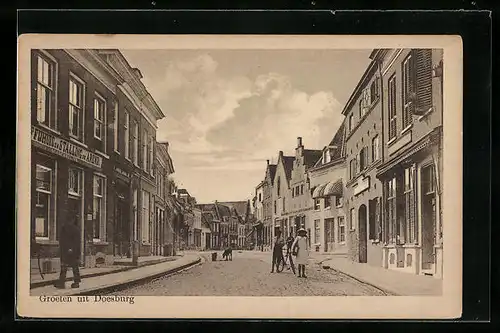 AK Doesburg, Gezicht op en straat