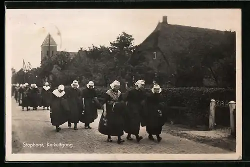 AK Staphorst, Kerkuitgang