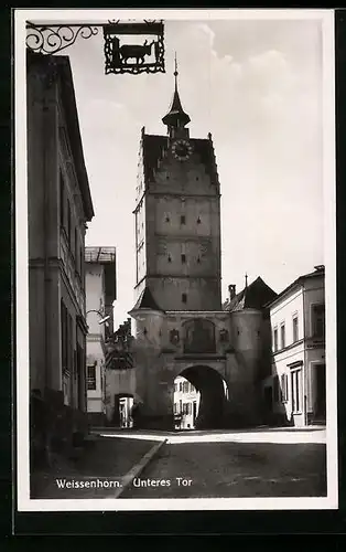 AK Weissenhorn, Unteres Tor mit Wirtshausschild
