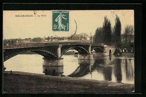 AK Ris-Orangis, Le Pont