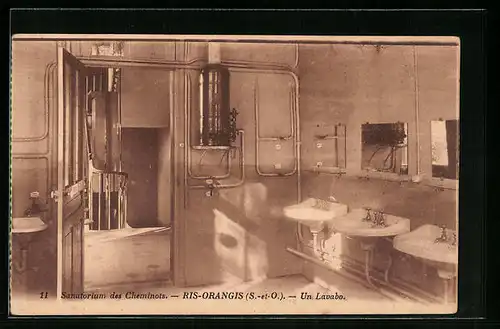 AK Ris-Orangis, Sanatorium des Cheminots - Un Lavabo