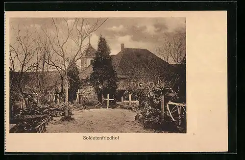 AK Soldatenfriedhof mit Kapelle