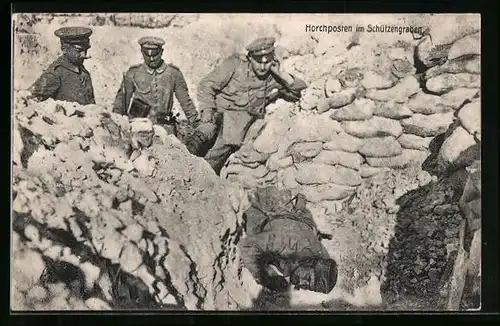 AK Horchposten im Schützengraben