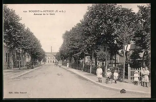 AK Nogent-le-Rotrou, Avenue de la Gare
