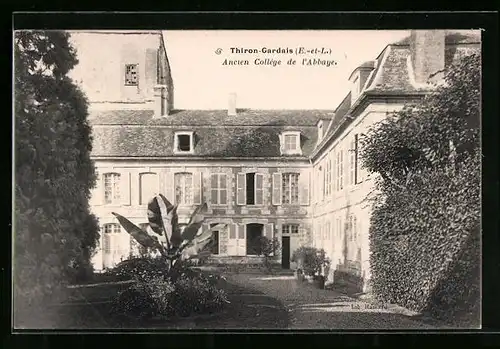 AK Thiron-Gardais, Ancien College de l`Abbaye