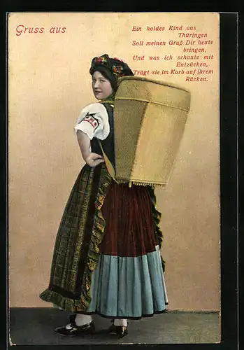 AK Junge Frau mit Korb auf dem Rücken in thüringischer Tracht