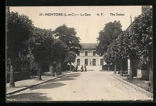 AK Montoire, La Gare, Bahnhof