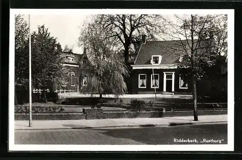 AK Ridderkerk, Partie mit Rustburg