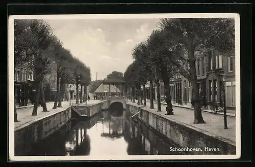 AK Schoonhoven, Haven