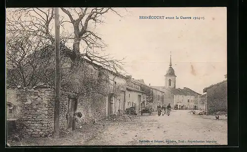 AK Bernécourt, Une rue avant la Guerre 1914-15, Strassenpartie
