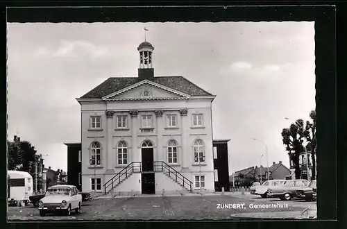 AK Zundert, Gemeentehuis