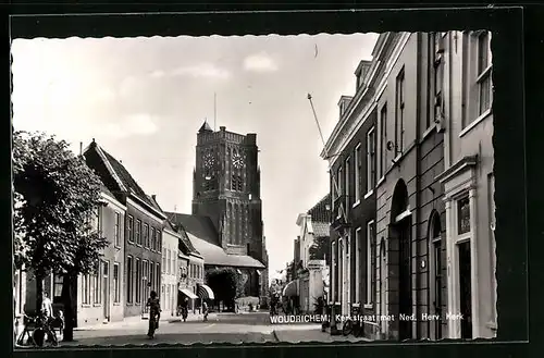 AK Woudrichem, Kerkstraat met Ned. Herv. Kerk
