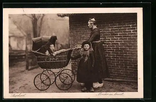 AK Staphorst, Moeder en kroost